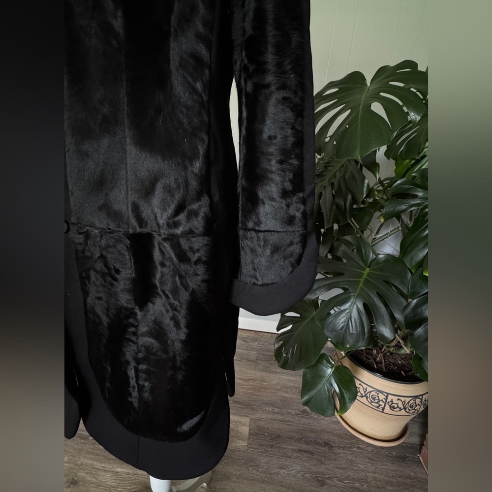 💰BIG SALE Marni Classic Black Lamb Fur Coat made in Italy. Excellent condition. - Picture 3 of 13
